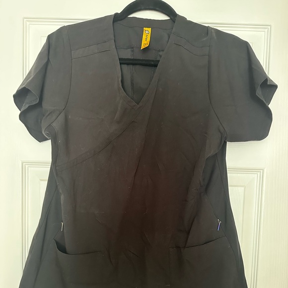 Scrubs - Picture 1 of 2